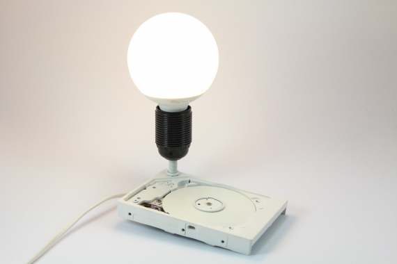 Lampa Hard-Disk Alb